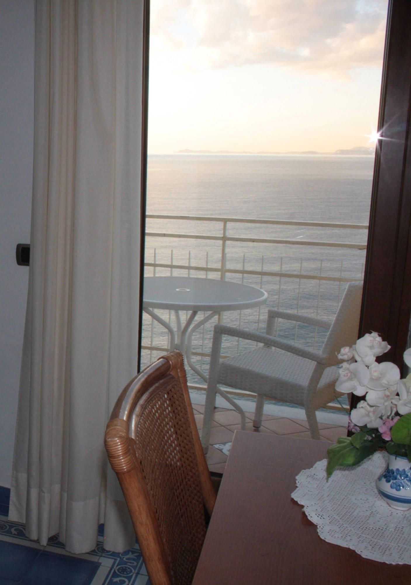 Hotel Sporting Vico Equense Buitenkant foto